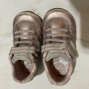 Stride Rite Baby Girl Shoes. In good condition